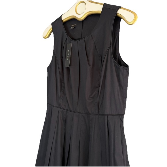 NWT Talbots Womens 10P Sleeveless Pleated Fit & Flare Black Dress Pockets Flowy - Picture 2 of 7